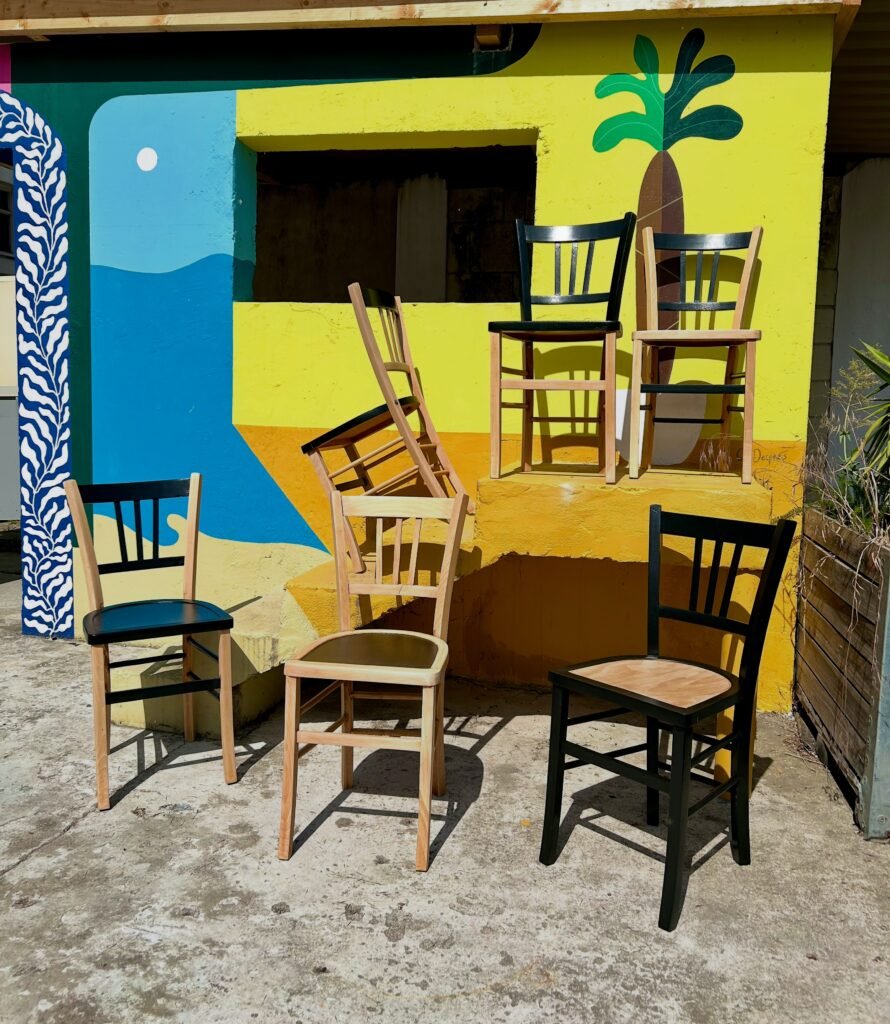 rénovation chaises bistro